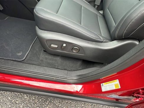 New 2026 Chevrolet Traverse LT w/ Sun and Wheel Package image 14