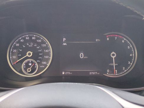 Used 2023 Genesis G70 2.0T image 25