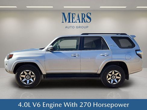 Used 2024 Toyota 4Runner TRD Off-Road Premium image 3