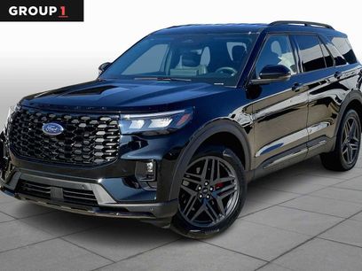 Used 2025 Ford Explorer ST-Line w/ ST-Line Street Pack