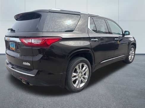 Used 2018 Chevrolet Traverse High Country AWD/4WD image 8