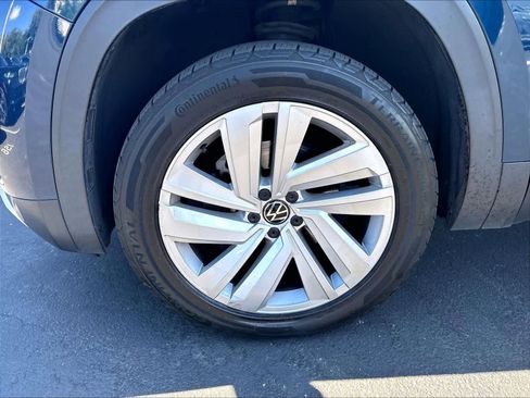 Used 2020 Volkswagen Atlas Cross Sport SE AWD/4WD image 31