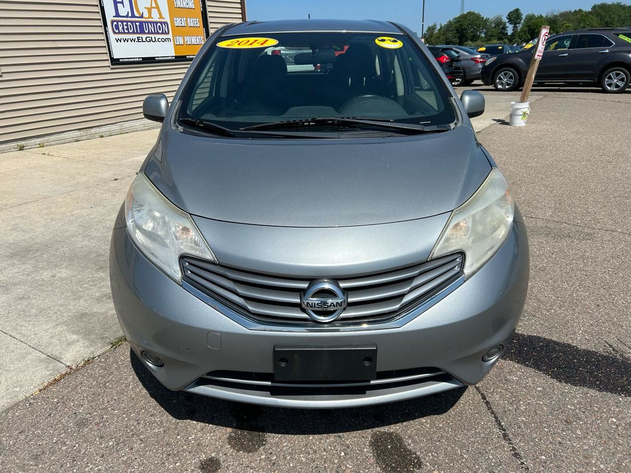 Used 2014 Nissan Versa Note SV FWD image 2