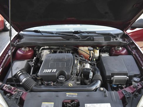 Used 2005 Chevrolet Malibu LS image 24