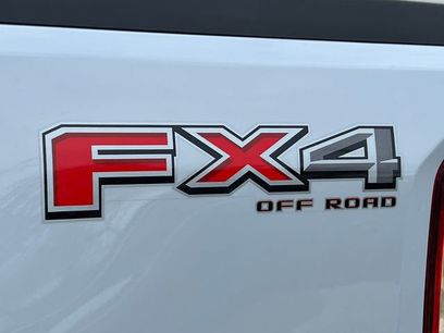 New 2025 Ford Maverick XLT w/ XLT Luxury Package