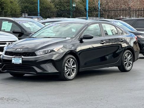 Used 2024 Kia Forte LXS image 7