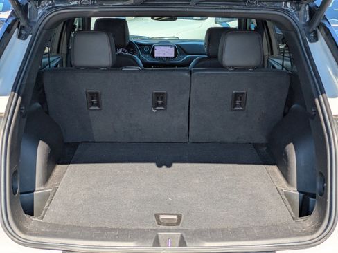 Used 2022 Chevrolet Blazer RS w/ Enhanced Convenience Package image 7