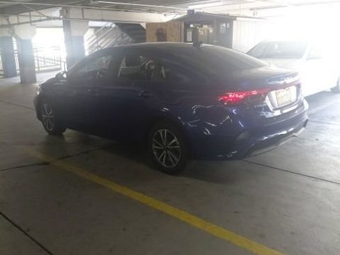 Certified 2024 Kia Forte LXS FWD image 4