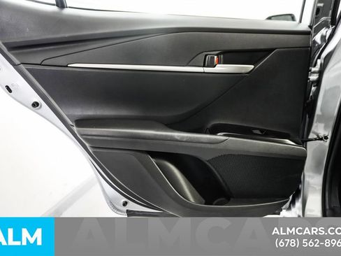 Used 2025 Toyota Camry LE image 48