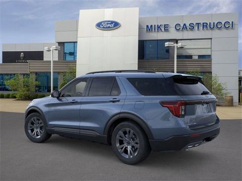 New 2026 Ford Explorer Active w/ Active Comfort Package image 4