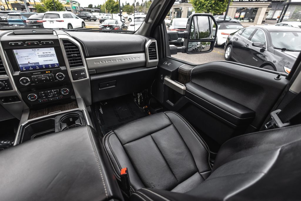 Used 2021 Ford F250 Lariat w/ Tremor Off-Road Package AWD/4WD image 29