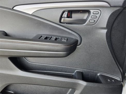 Used 2023 Honda Passport TrailSport image 21