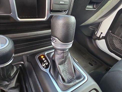 Used 2023 Jeep Wrangler Sport AWD/4WD image 10