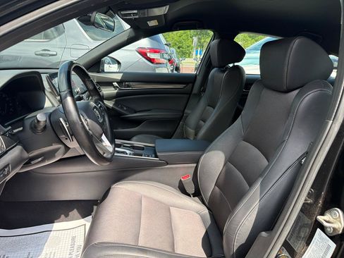 Used 2019 Honda Accord Sport image 19