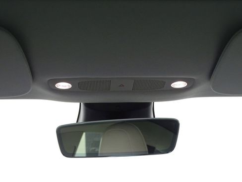 Used 2019 Tesla Model 3 Mid Range image 24