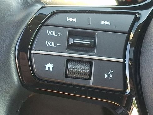 Used 2023 Honda CR-V EX-L image 21