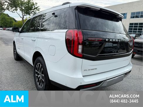 Certified 2025 Ford Expedition Platinum AWD/4WD image 10