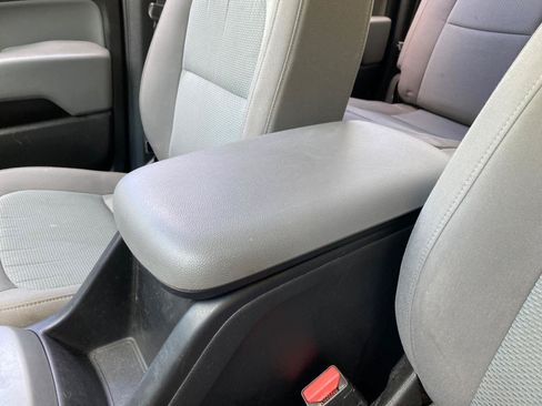 Used 2016 Chevrolet Colorado LT w/ LT Convenience Package RWD image 43
