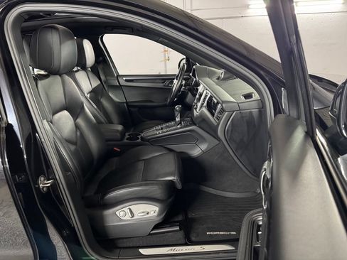 Used 2016 Porsche Macan S AWD/4WD image 46
