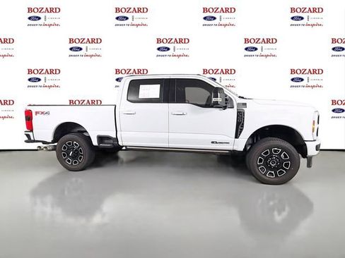 Certified 2025 Ford F350 Platinum w/ FX4 Off-Road Package AWD/4WD image 9