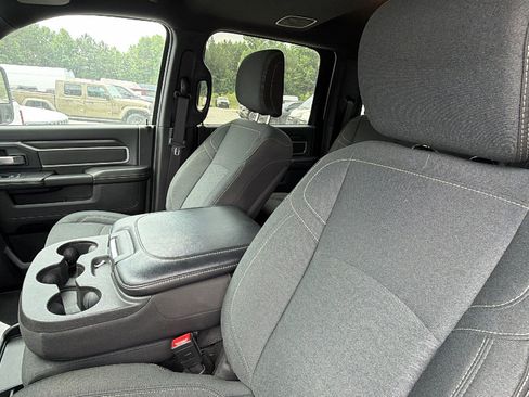 Used 2025 RAM 2500 Big Horn AWD/4WD image 17