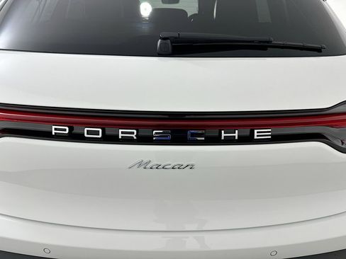 New 2026 Porsche Macan image 35