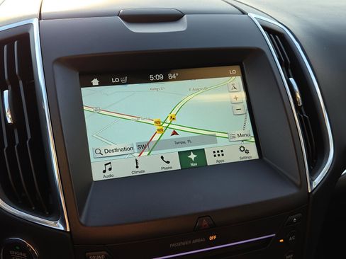 Used 2018 Ford Edge Titanium w/ Equipment Group 301A image 25