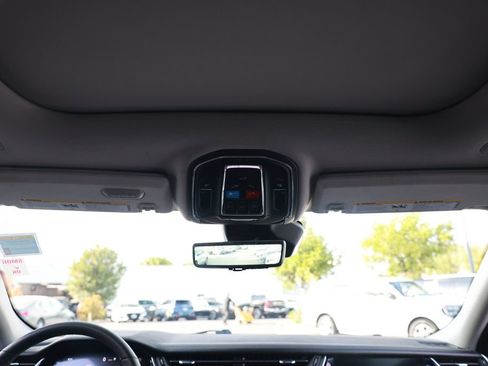Used 2023 Jeep Grand Cherokee L Limited w/ Luxury Tech Group II RWD image 31