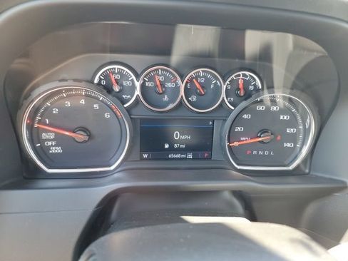Used 2021 Chevrolet Silverado 1500 LT Trail Boss w/ Convenience Package II AWD/4WD image 21