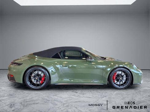 Used 2025 Porsche 911 Carrera 4 GTS AWD/4WD image 8