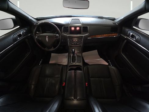 Used 2016 Lincoln MKS FWD image 29