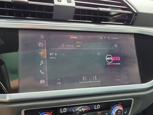 Used 2022 Audi Q3 2.0T Premium AWD/4WD image 30