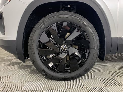New 2026 Volkswagen Atlas Cross Sport SE AWD/4WD image 21