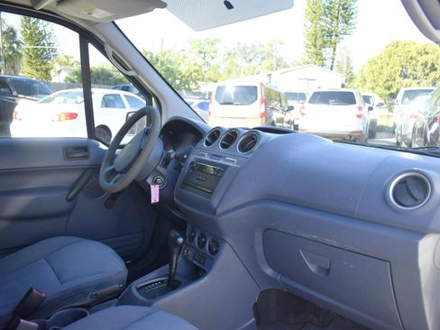 Used 2013 Ford Transit Connect XL image 15