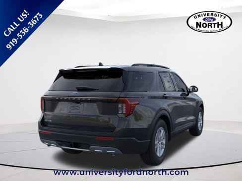 New 2026 Ford Explorer Active w/ Active Comfort Package image 8