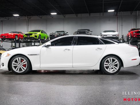 Used 2013 Jaguar XJ L Portfolio AWD/4WD image 2