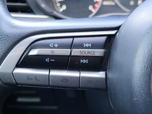 Used 2021 MAZDA MAZDA3 s image 16