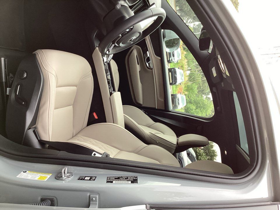 Used 2026 Volvo XC90 B6 Core AWD/4WD image 31