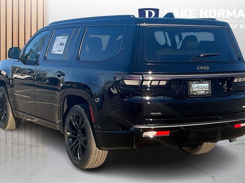 New 2026 Jeep Grand Wagoneer Summit w/ Premium Group III image 7