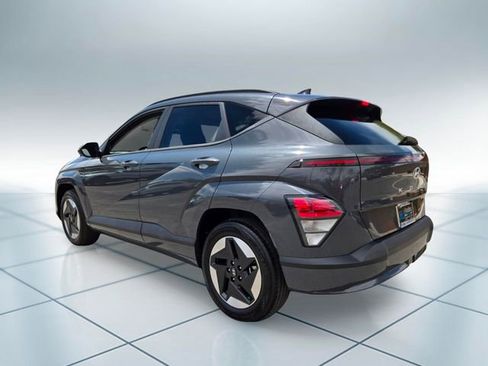 Used 2024 Hyundai Kona SEL FWD image 8