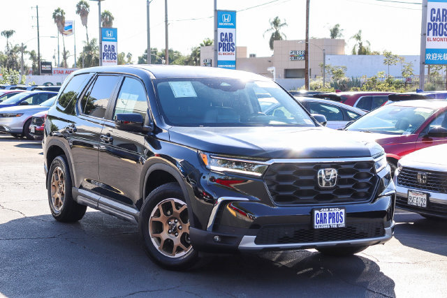 Used 2024 Honda Pilot EX-L image 2