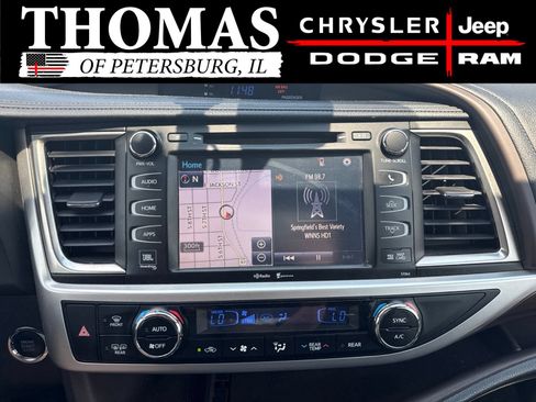 Used 2015 Toyota Highlander Limited Platinum AWD/4WD image 17