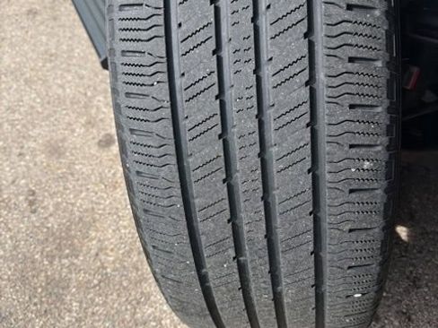 Used 2020 Lincoln Navigator L Reserve w/ Luxury Package image 3