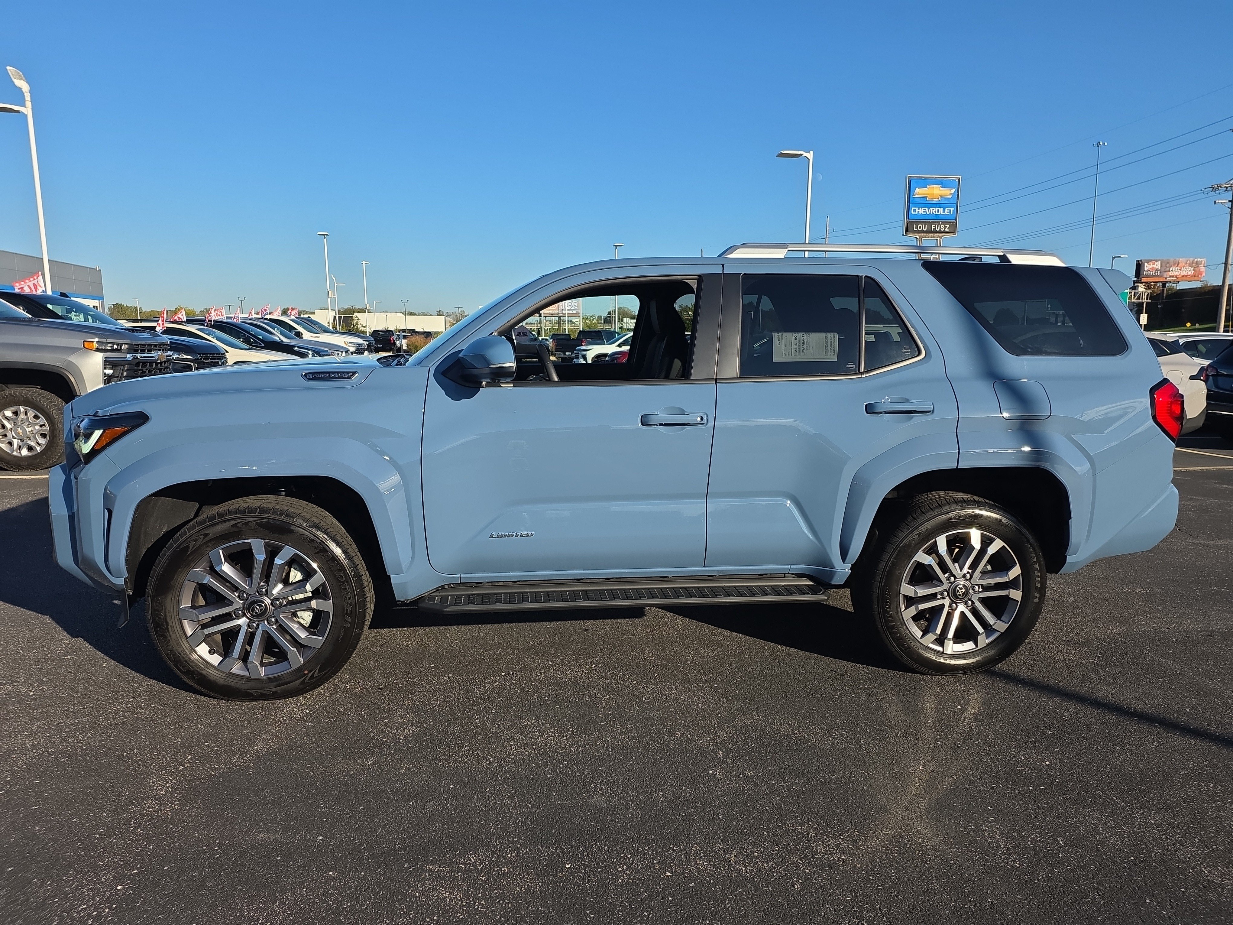 Used 2026 Toyota 4Runner Limited w/ Tow Technology Package AWD/4WD image 6
