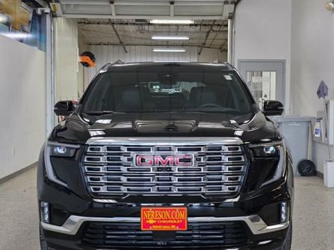 Used 2026 GMC Acadia Denali AWD/4WD image 2