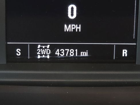 Certified 2022 Chevrolet Silverado 1500 Custom image 9