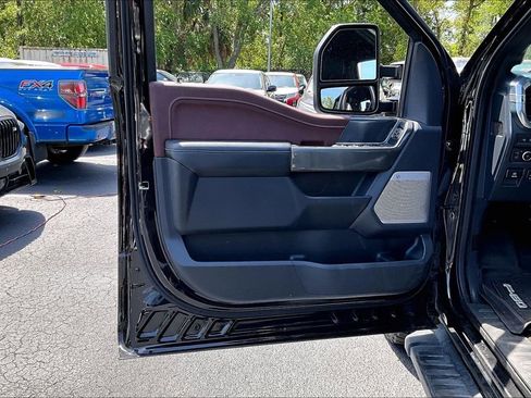 Used 2022 Ford F150 Lariat AWD/4WD image 21