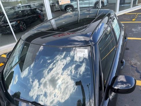 Used 2023 MINI Cooper S w/ Signature Upholstery Package FWD image 11