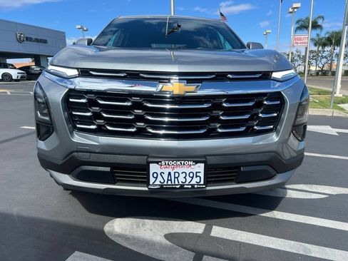Used 2025 Chevrolet Equinox LT FWD image 7