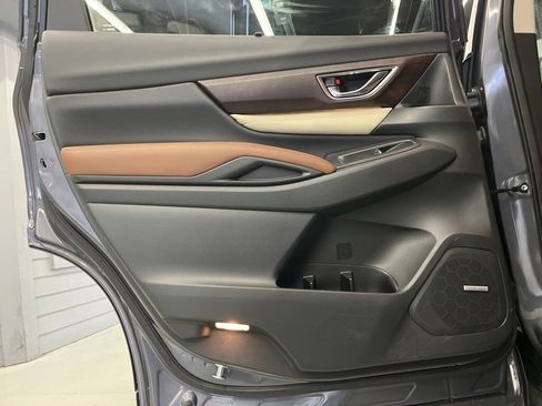 Used 2019 Subaru Ascent Touring w/ Popular Package #3 image 28